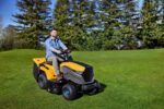 stiga akku rasentraktor estate 798e mit 64 ah akku und ladegerat modell 2025 neu – Bild 7