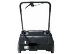 Nilfisk SW750 – Selbstfahrende Kehrmaschine mit Kehrgutbehälter 12V – 46Ah – Bild 4